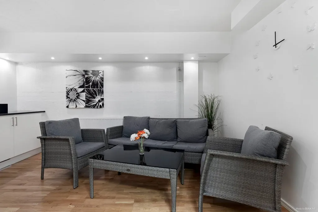 Séjour - Apartment with Balcony in Uppsala