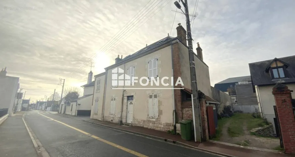 Extérieur - Immeuble de Rapport avec 3 Logements à Olivet