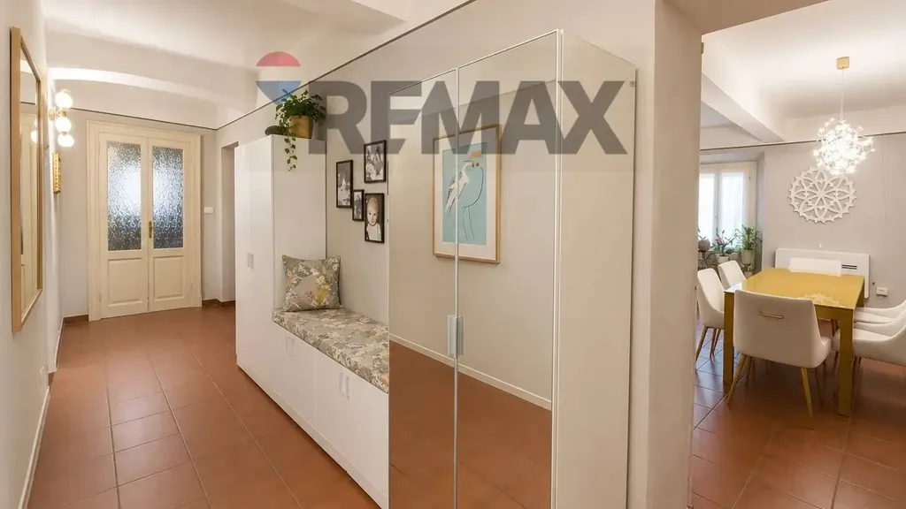 Entrée - Historic Apartment with Courtyard in Pavia