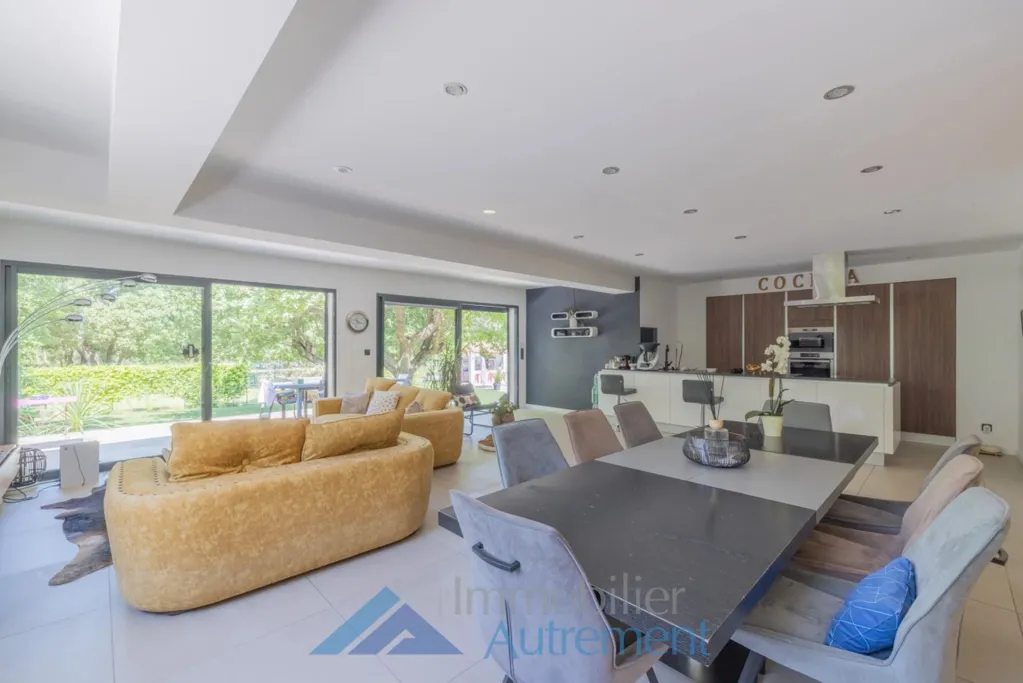 Sala da pranzo - Renovated Villa with Pool in Puyricard