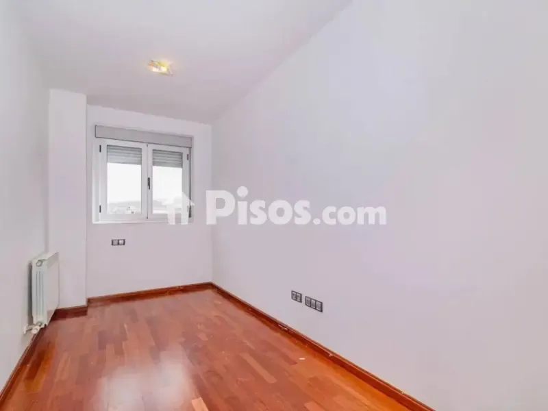 Pièces - Appartement 2 pièces à ES