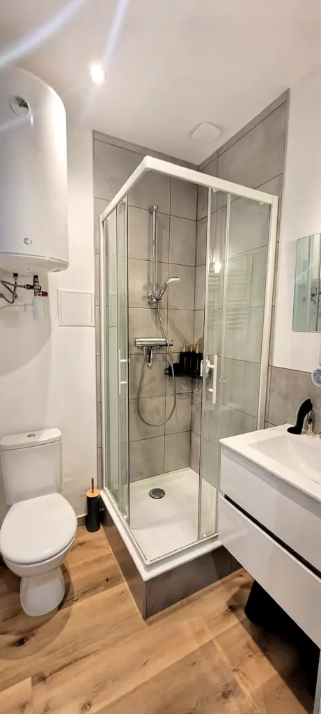 Vannitoad - Renovated Flat in City Centre Metz