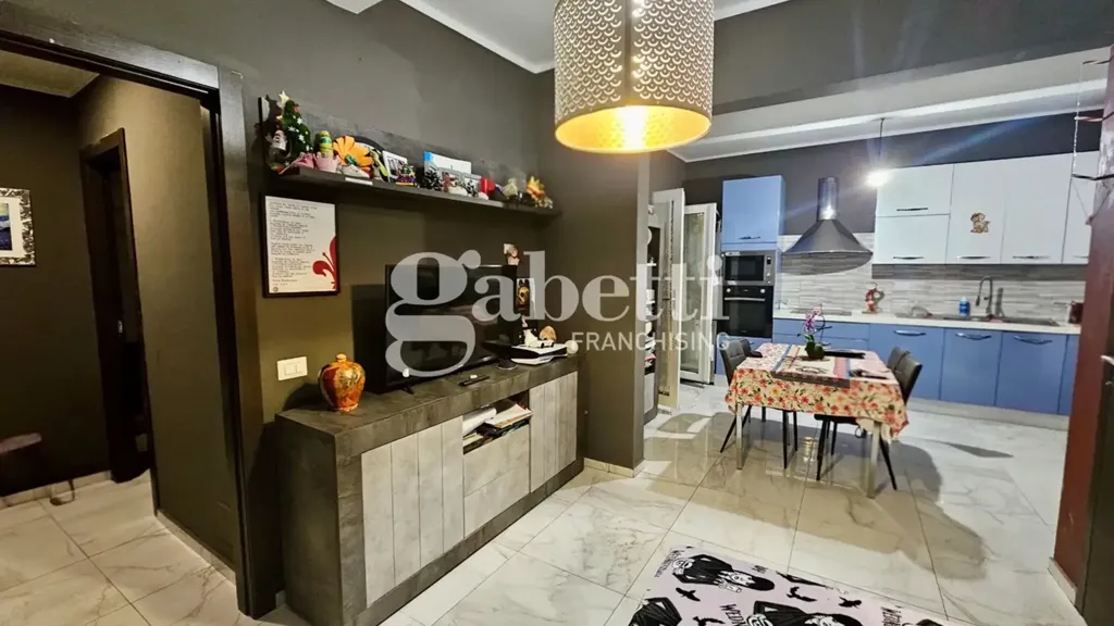Cuisine - Rustic 4-Room Apartment with Terraces in Florence