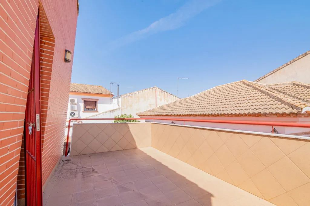 Balcon - Chalet with Pool and Terrace in Tocón, Illora