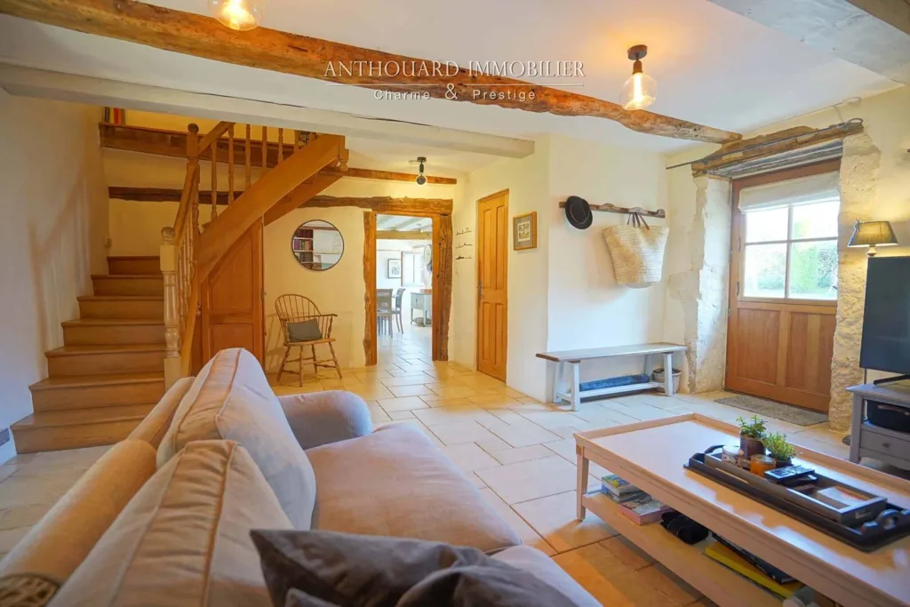 Elutuba - Rustic Stone Farmhouse with Pool in Périgord