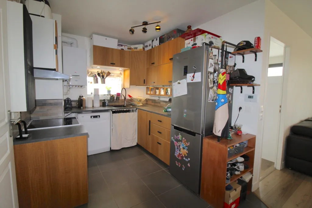 Cuisine - Appartement Lumineux avec Balcon à Champigny-Sur-Marne