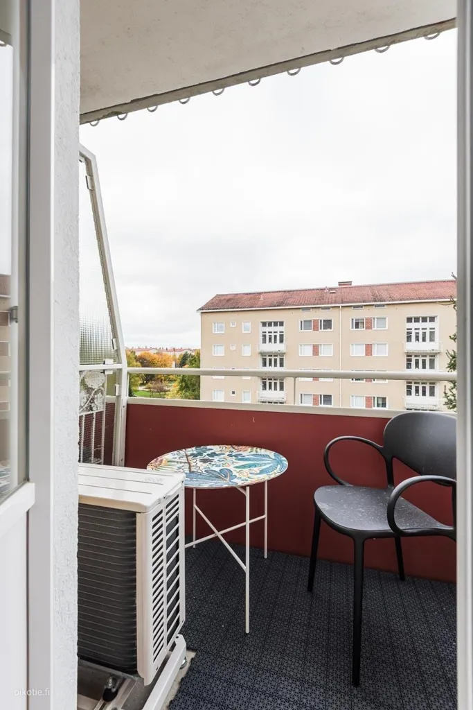 Rõdu - Sixth-Floor Flat with Balcony in Kaleva