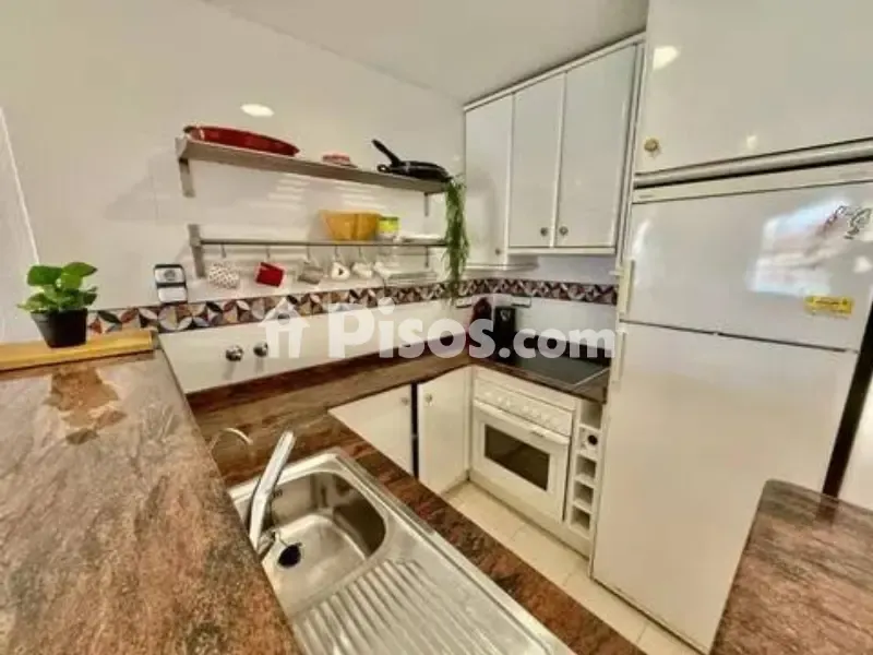 Kitchen - 2-Bed Apartment with Terrace in Torrevieja