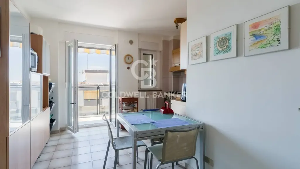 Dining Room - Efficient Apartment with Triple Exposure in Bari