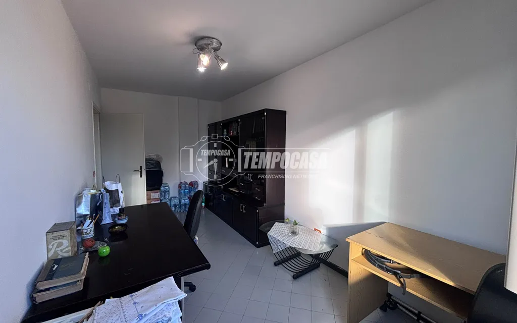 Studio - Quadrilocale with Private Courtyard in Naples
