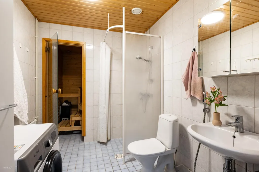 Vannitoad - Apartment with Balcony in Kangasala Centre