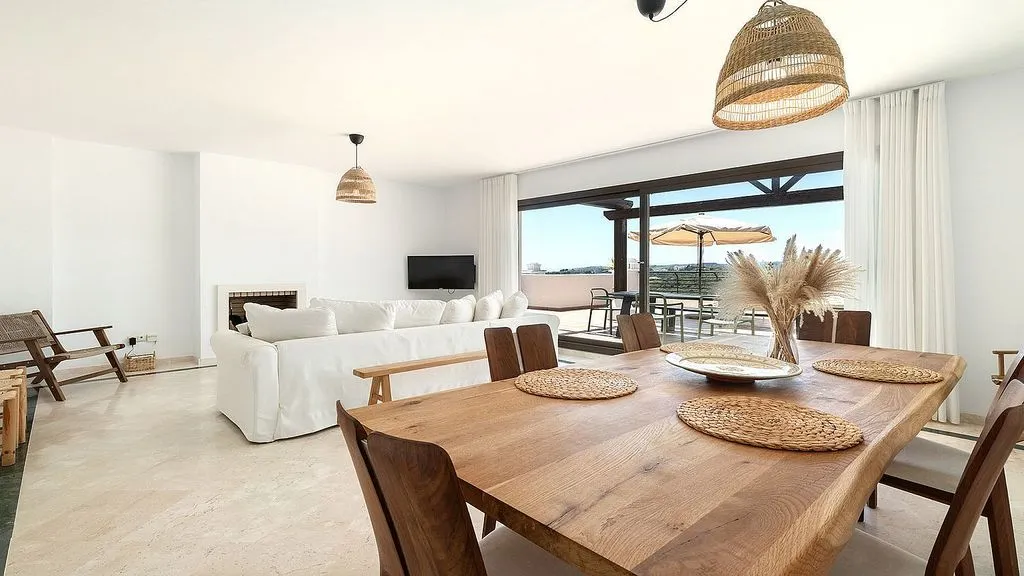 Sala da pranzo - Penthouse with Pool in Casares Costa
