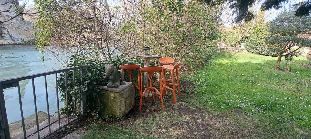 Giardino - Charming House with River View in Le Thor