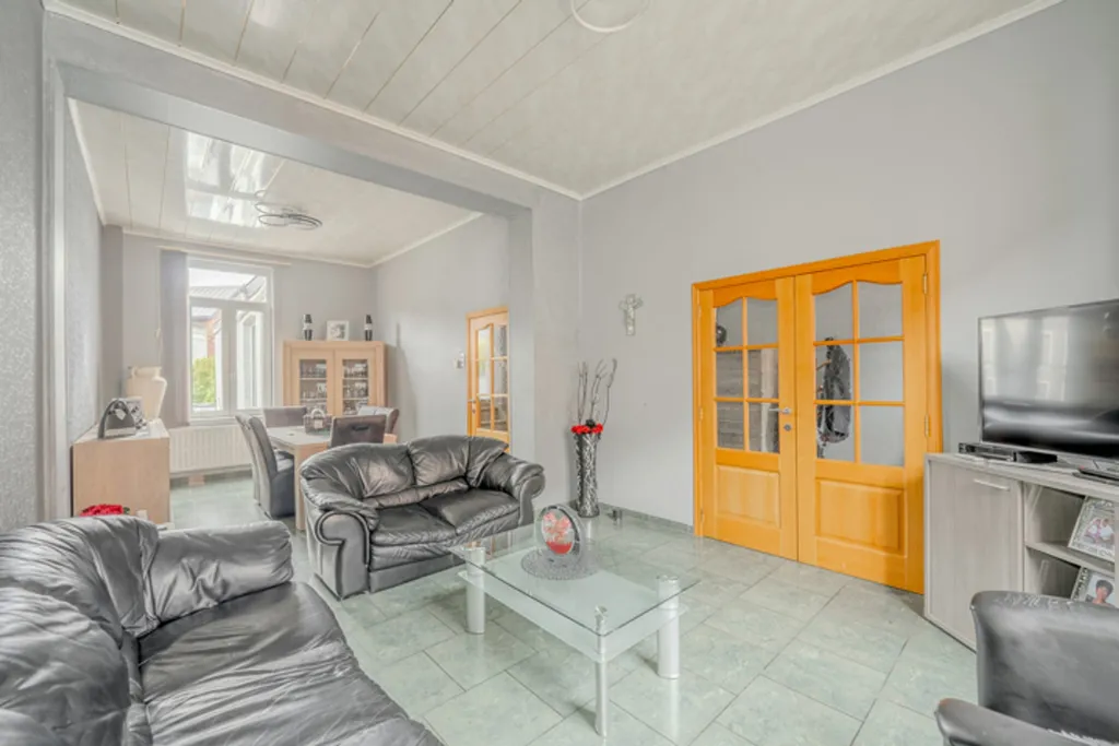 Elutuba - Renovated Master House with Cellar in Semi-Detached Setting
