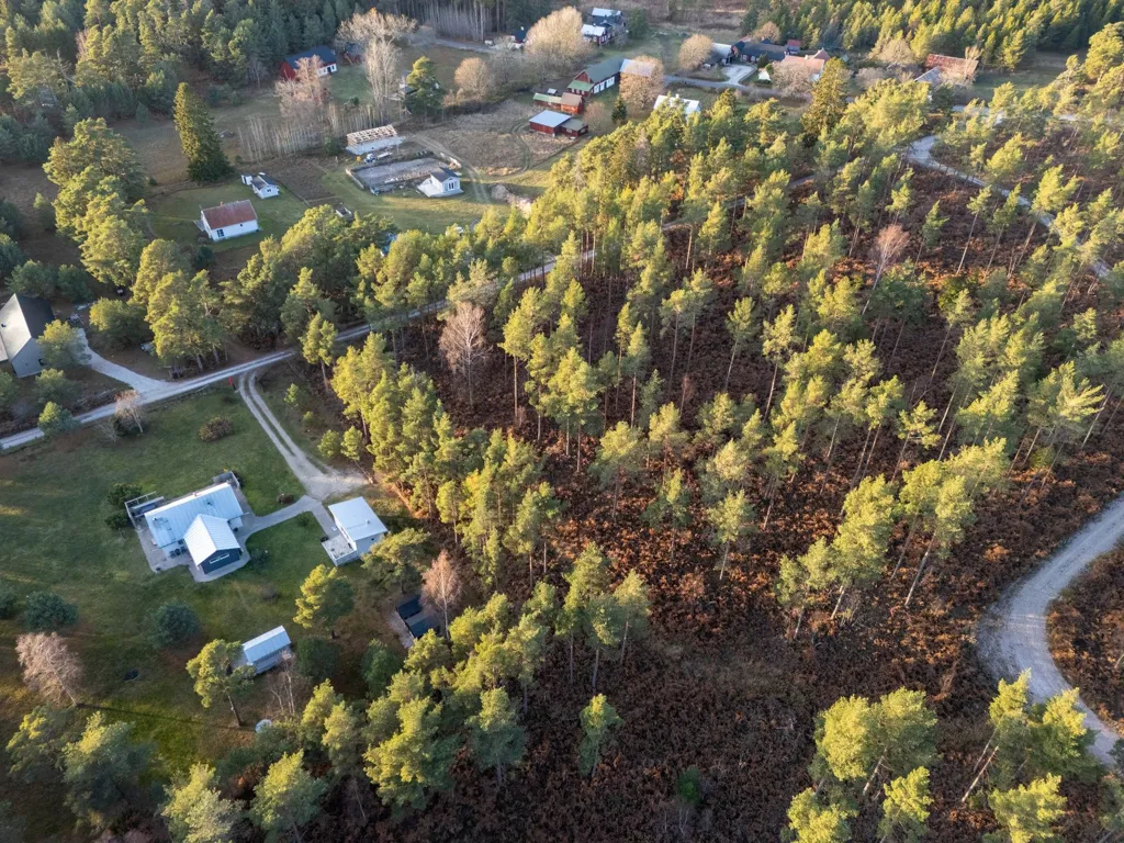 Õhuvaade - Unbuilt Plot with Sea Access in Svartdal, Gotland