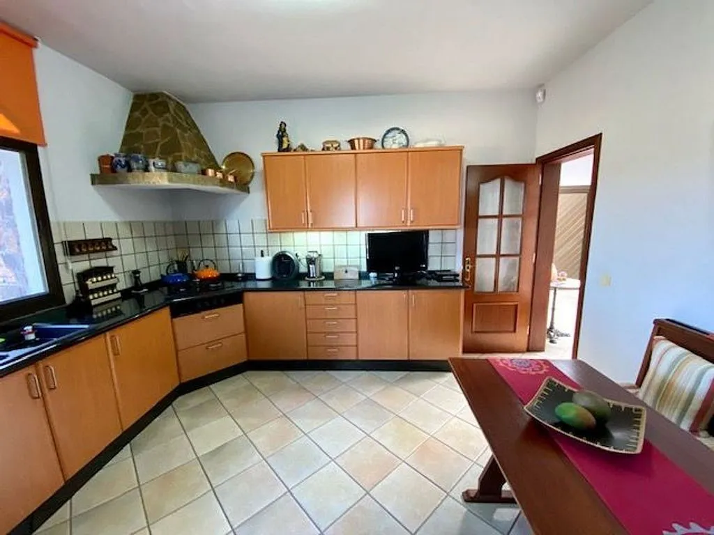 Kitchen - Chalet with Garden and Terrace in Los Risquetes