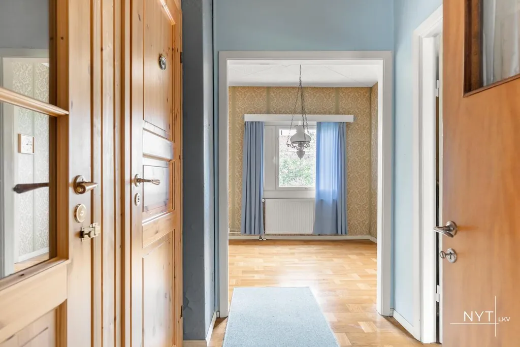 Esik - Swedish Cottage with Sauna in Helsinki