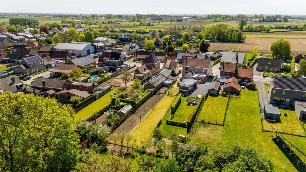 Õhuvaade - Renovatable House with Garden in Kanegem