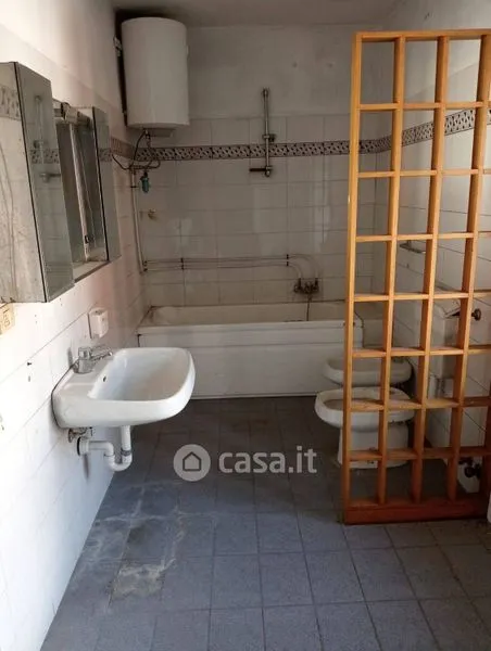 Vannitoad - Semi-Detached House with Garden in Gressan