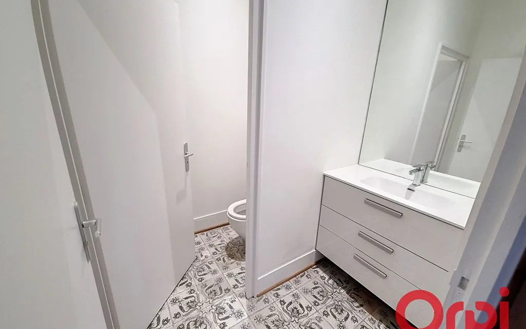 Salles de bain - Appartement Duplex Rénové à Nancy