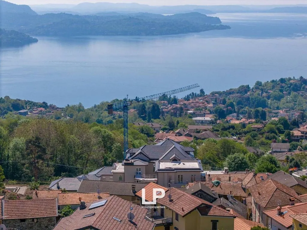 Vue aérienne - Luxury Flat with Lake View in Arizzano