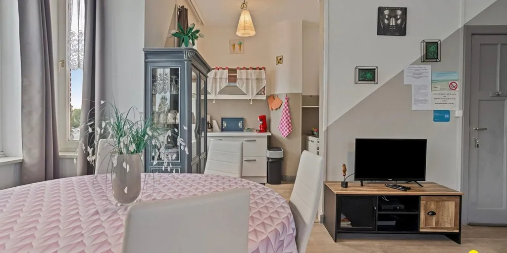 Salle à manger - Appartement Rénové avec Vue Sud au Centre de De Panne