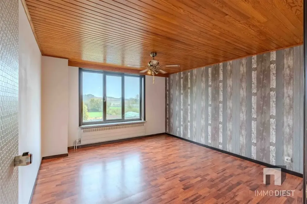 other_room