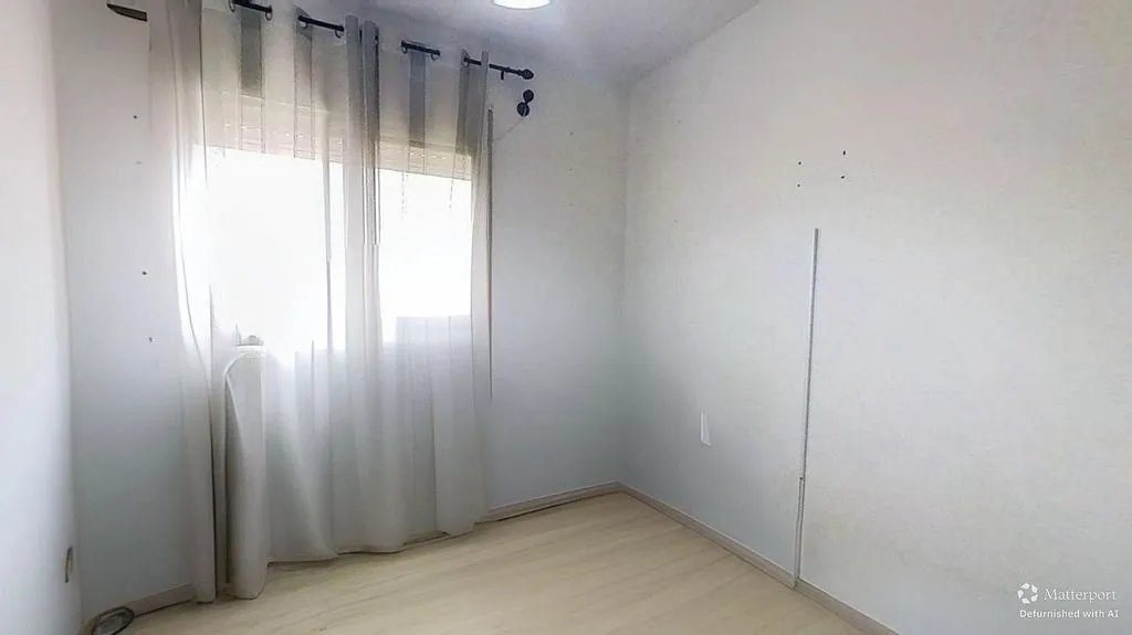 Pièces - Apartment with Garage and Air Conditioning in Torrent
