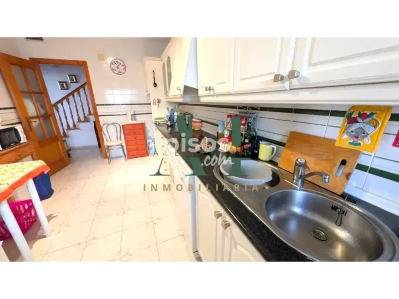 Kitchen - Detached House with Garden in Torrequemada