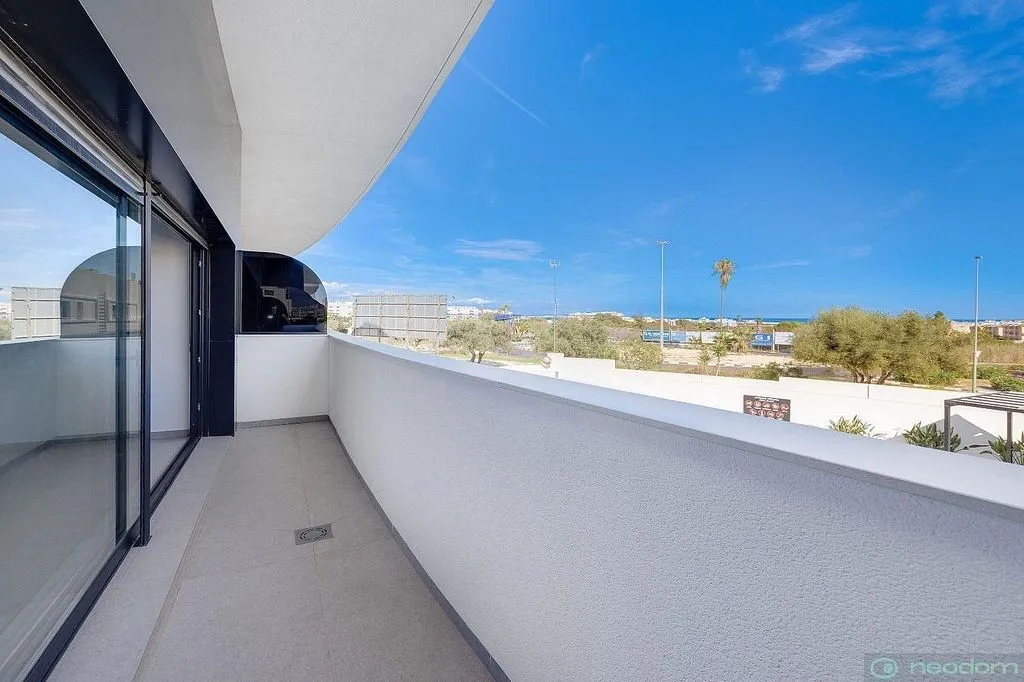 Balcon - Duplex with Pool and Terrace in Guardamar de Segura