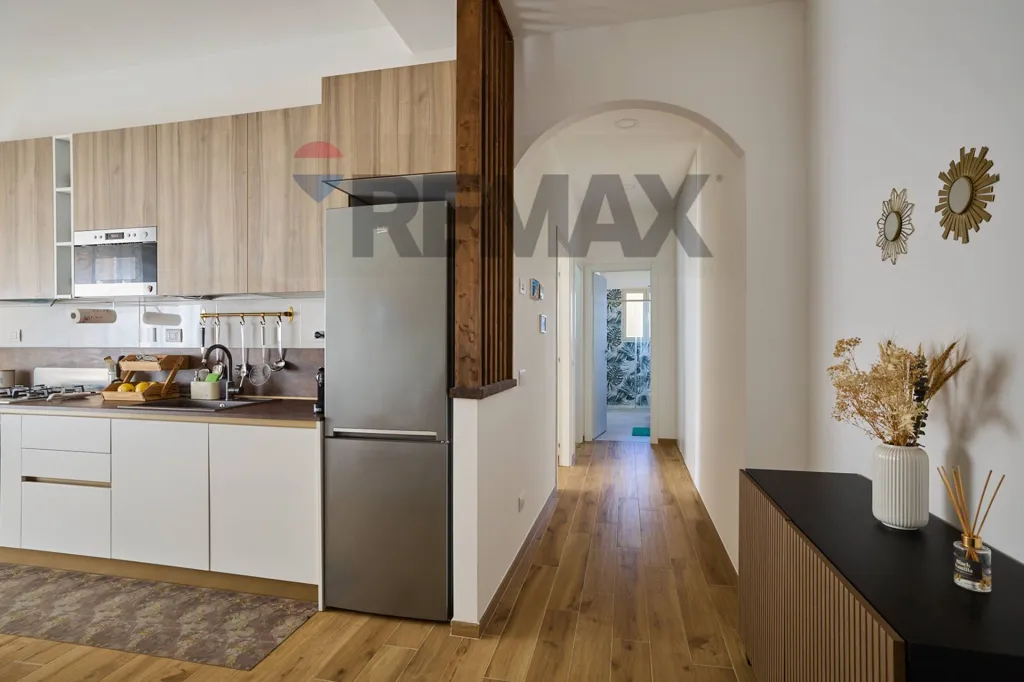 Cucina - Ristrutturato Triplex with Balcony in Torre Maura