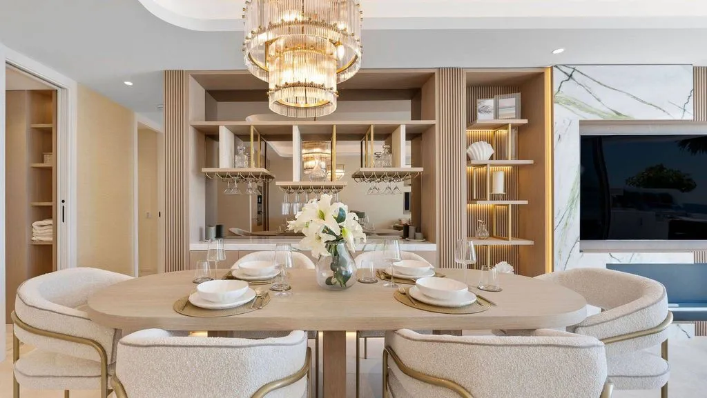 Salle à manger - Luxury Beachfront Apartment in Puente Romano, Marbella