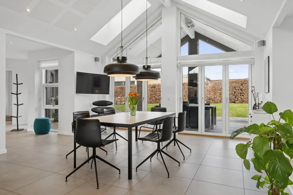 Dining Room - Architectural Villa in Hastrup
