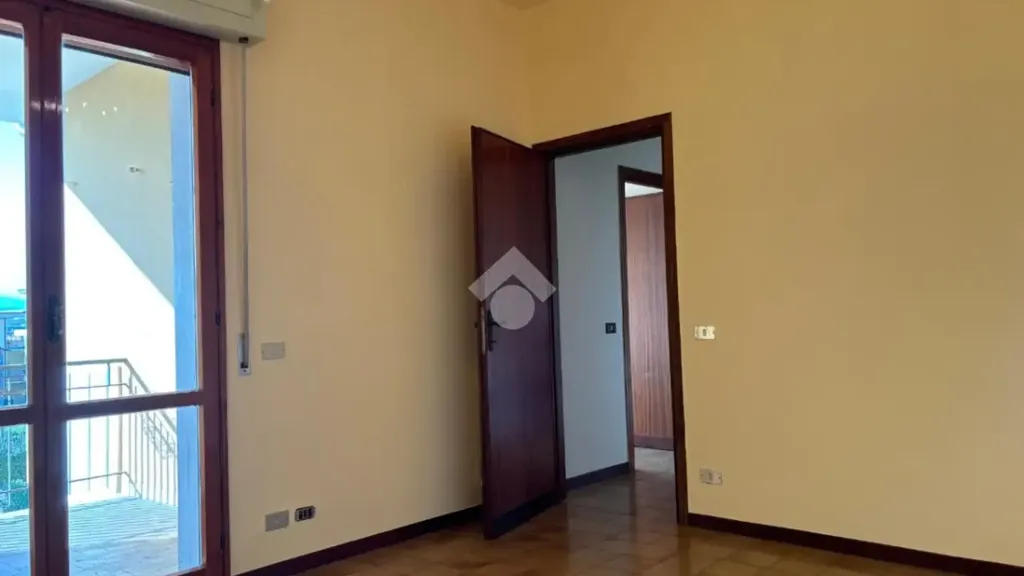 other_room