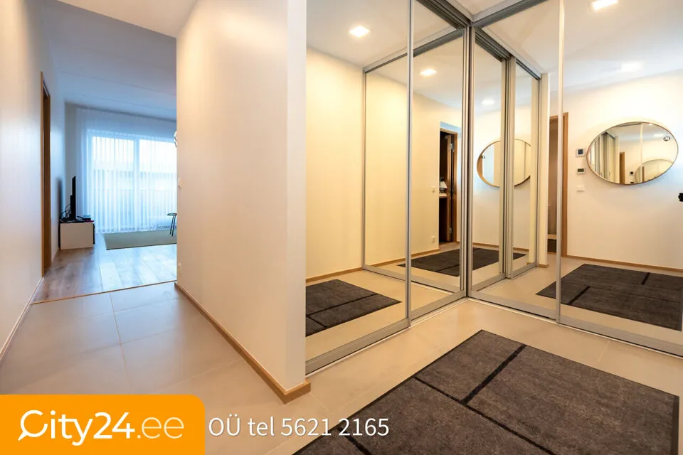 Esik - Spacious Apartment with Large Balcony near Kadaka Park