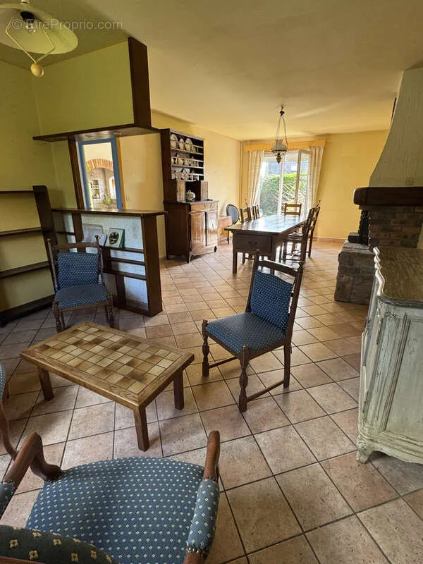 Salle à manger - Maison avec Jardin et Terrasse à Lézardrieux