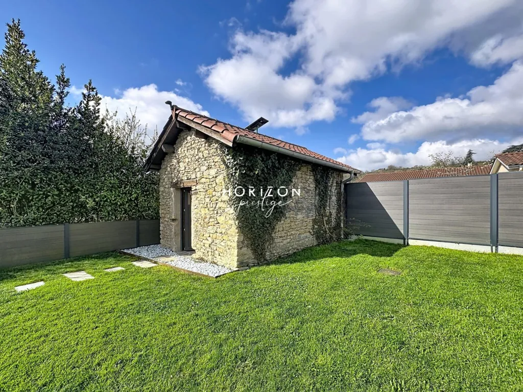 Aed - Rustic Stone House with Pool in Sance