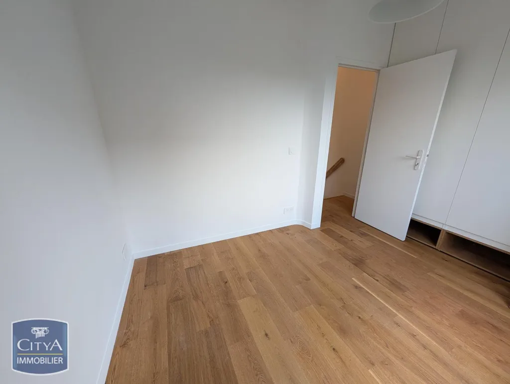 Pièces - Maison 2 Pièces avec Cour au Perreux-sur-Marne