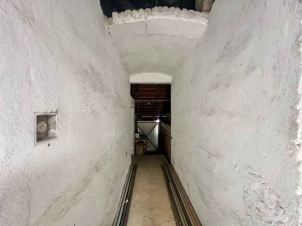 Rooms - Renovatable Farmhouse in Niederabsdorf