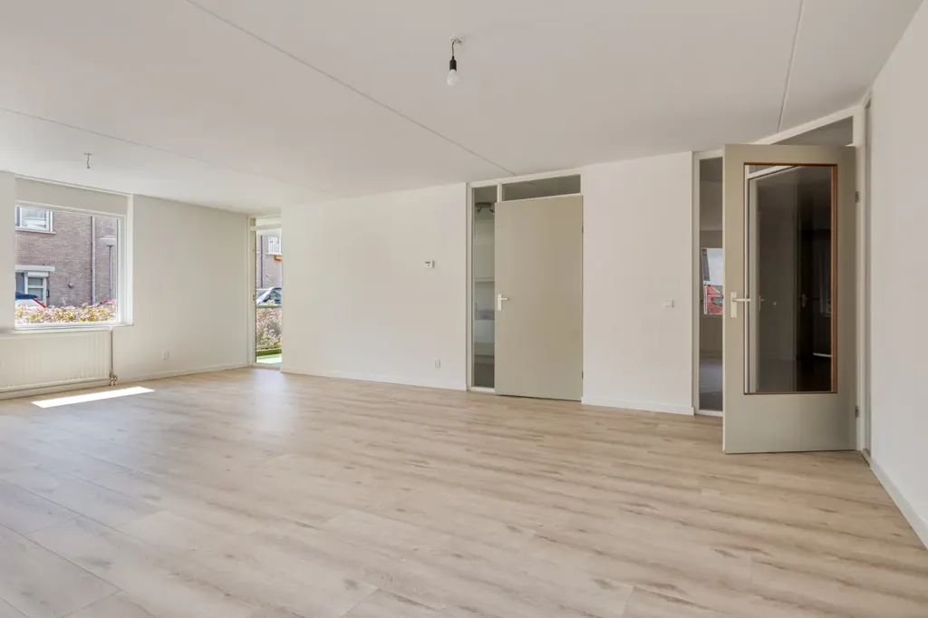 Séjour - Galerij Flat with Balcony in Hulst Centre