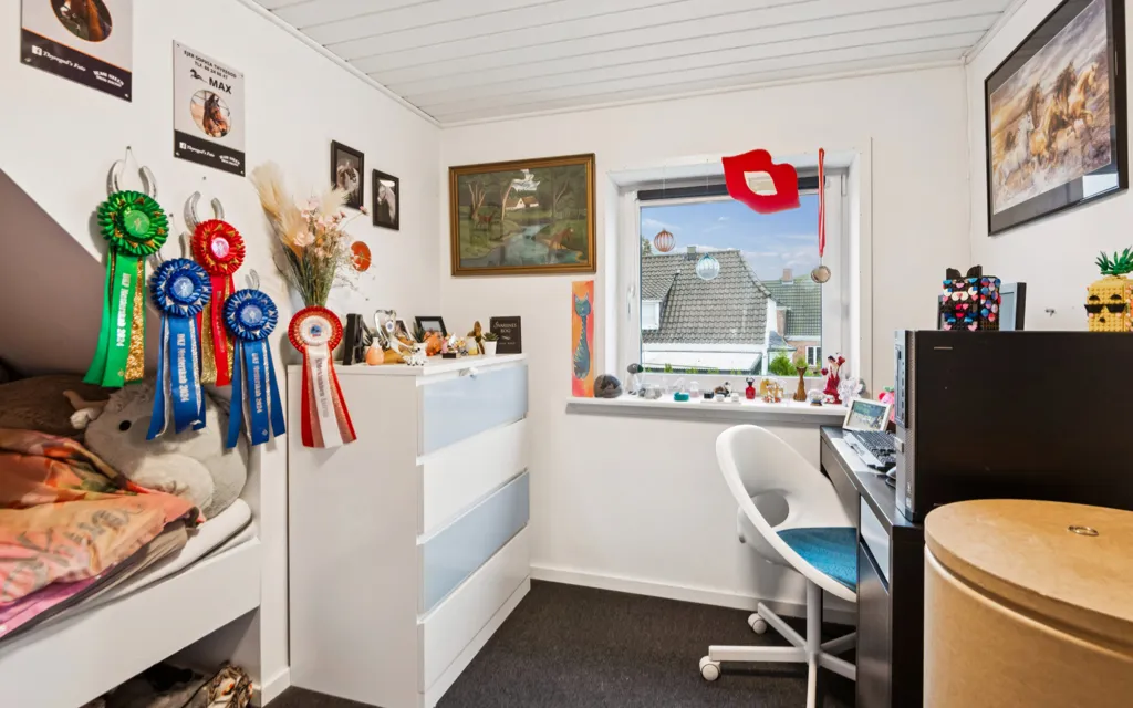 Magamistoad - Modernised Villa with Terrace in Poulstrup