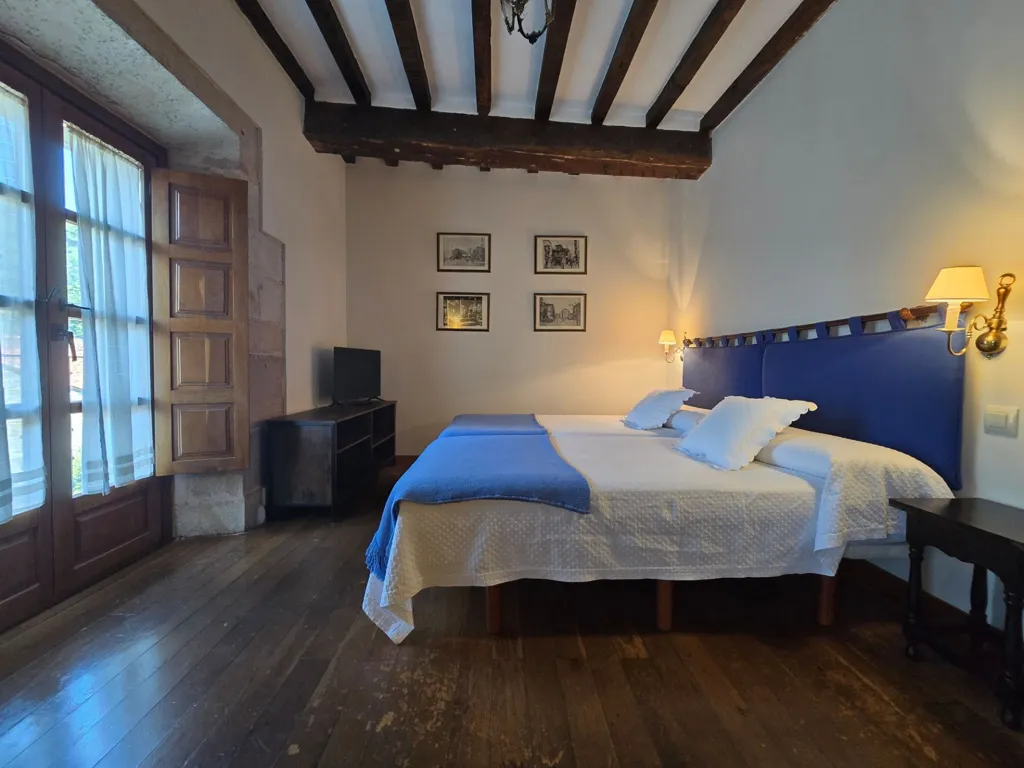 12-room house in Valdáliga