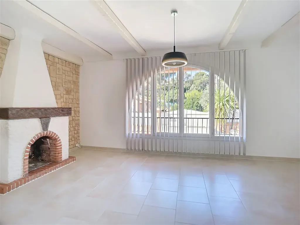 Soggiorno - Villa with Pool in Saint-Raphaël