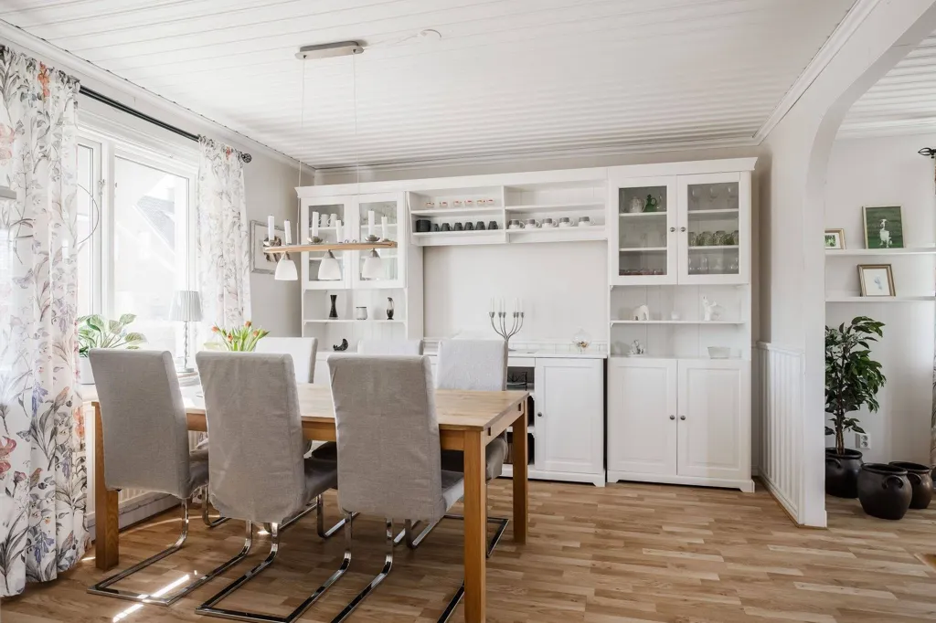 Salle à manger - Terraced Villa with Garden in Värsås