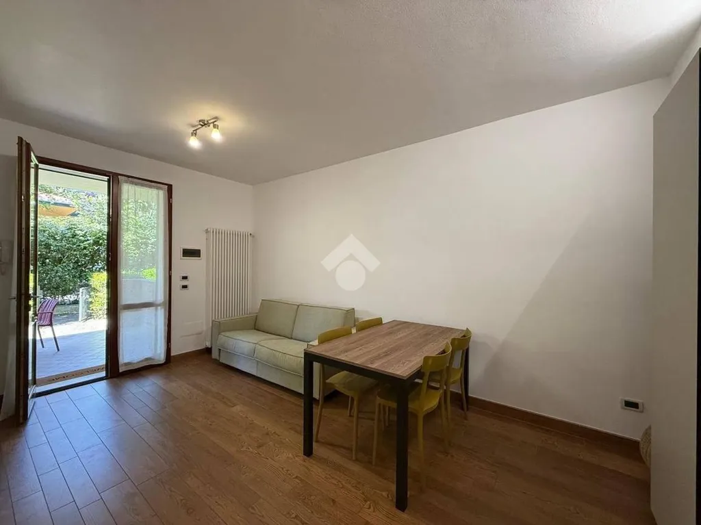 Elutuba - Trilocale with Private Garden in Cervia