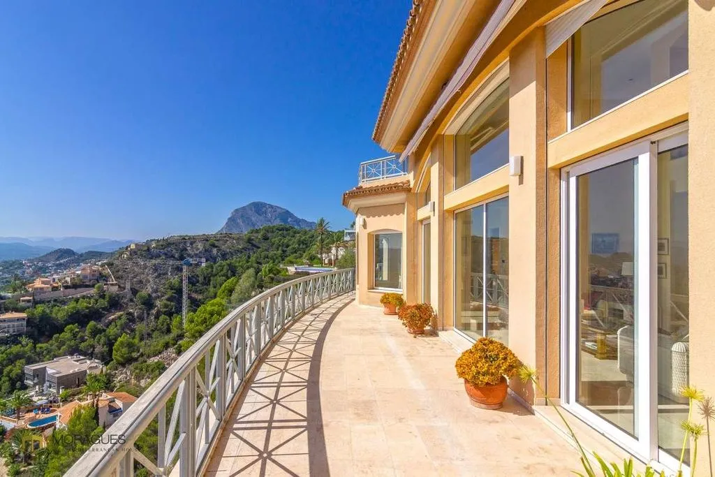 Terrazza - Luxury Villa with Sea Views in Jávea