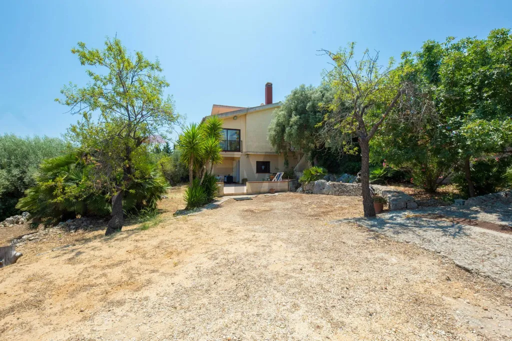 Jardin - Villa with Panoramic View in Siracusa