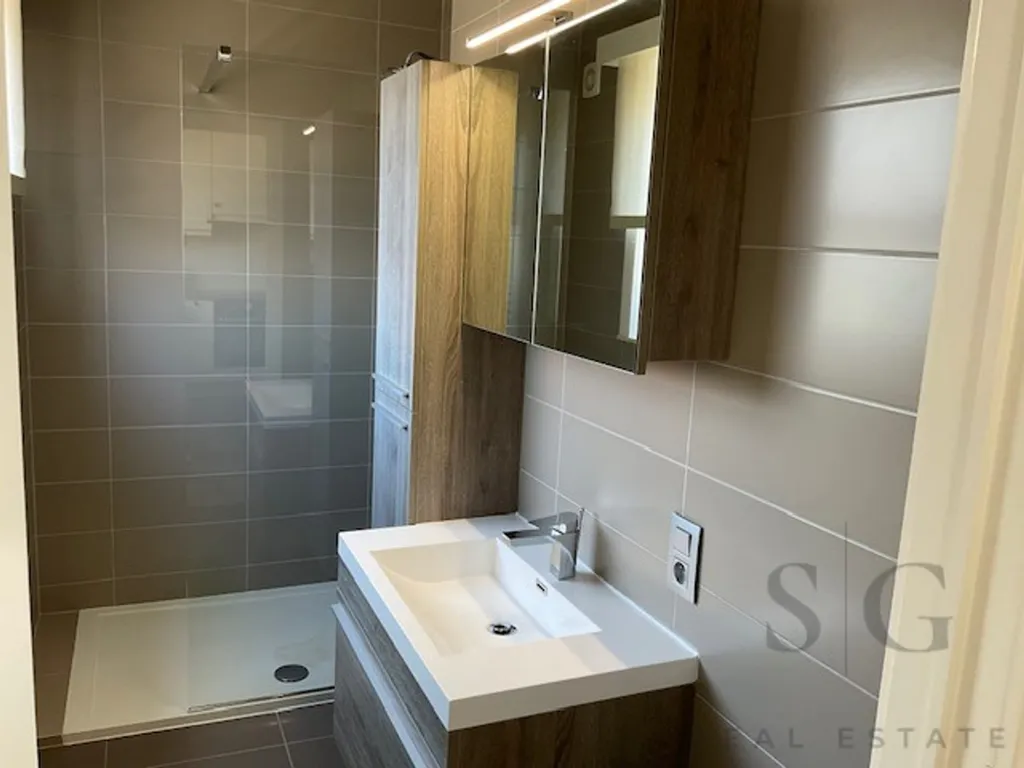 Vannitoad - Penthouse with Terraces in Koksijde
