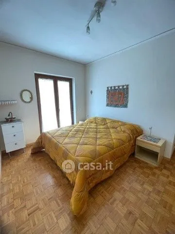 Chambres - Rearranged Apartment with Balcony in Castel di Sangro