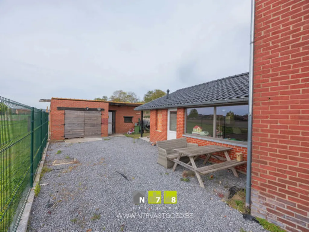 Välivaade - Renovated House with Garden in Bree
